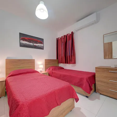 Modern 3br In The Charming Town Of St'pauls By 360 Estates
